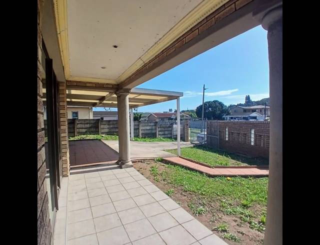 3 BEDROOM HOUSE FOR SALE IN MONTCLAIR